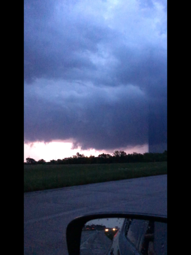 Wall cloud N of Chouteau 2.png