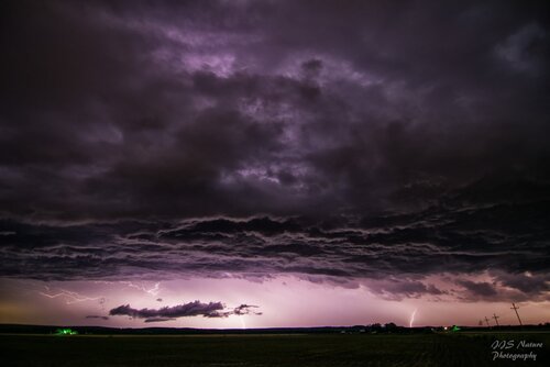 lightning2.jpg