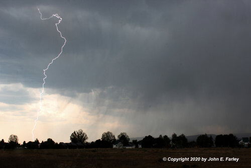 lightning82020-3.jpg