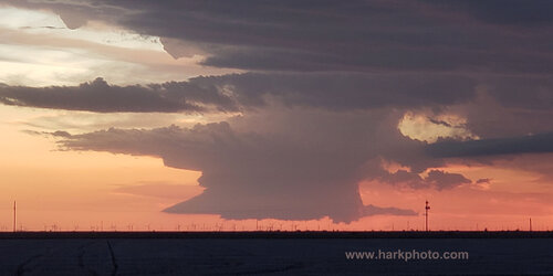 forshare05162021supercell20210516_204300.jpg