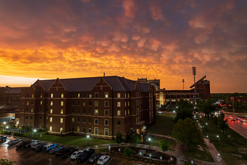 20220502-Mammatus_over_Oklahoma_Stadium.jpg