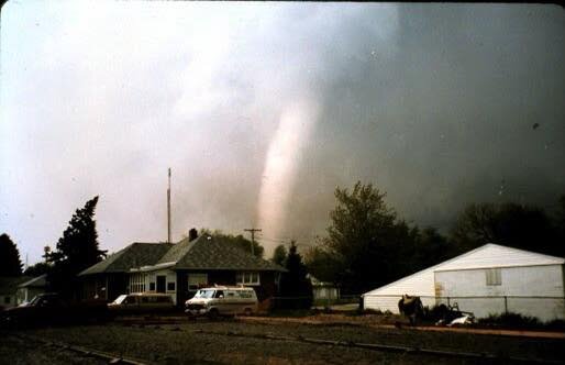 Lewistown IL F4 tornado.jpg