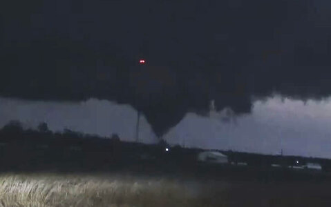 tornado1.JPG
