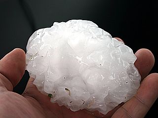 m12hail2.jpg