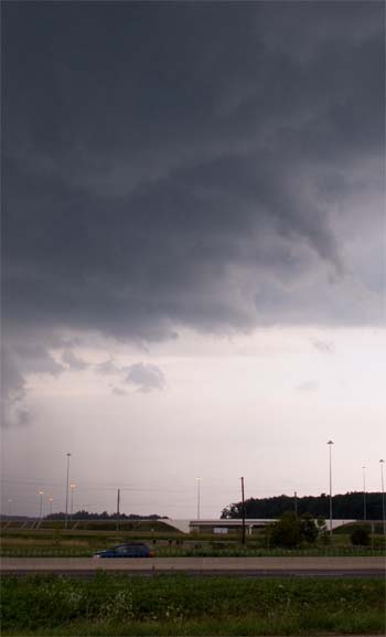 beaudodsonfunnelcloudaug9.jpg