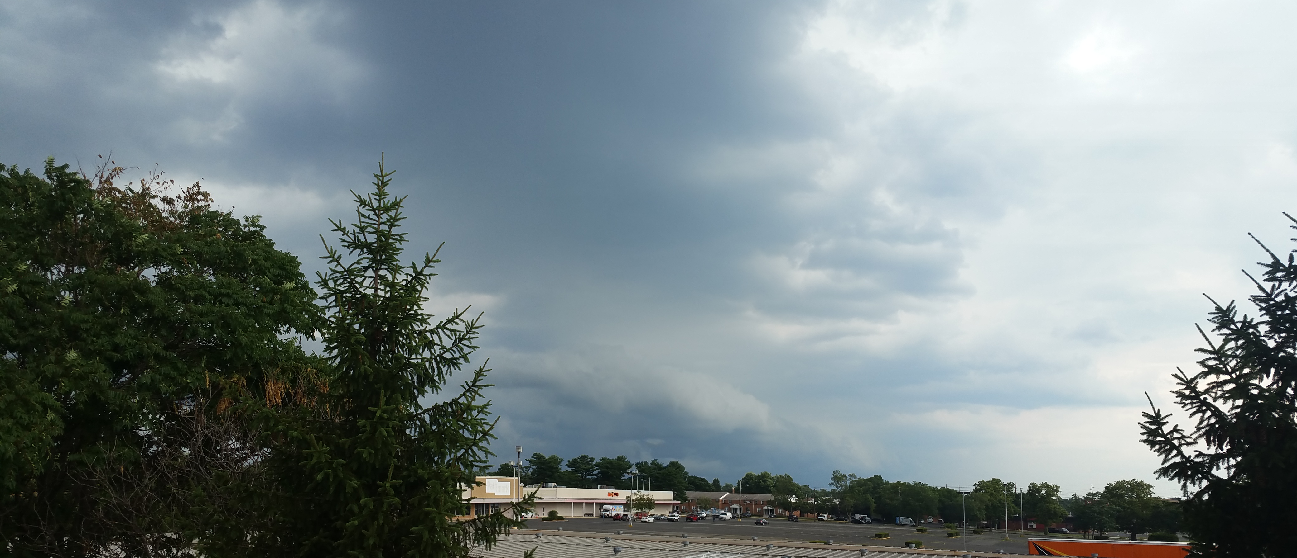 07-17-2018_shelf_cloud_2.jpg