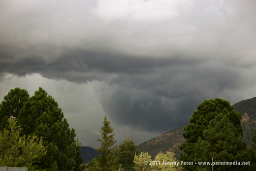 img2011091305_wallcloud.jpg