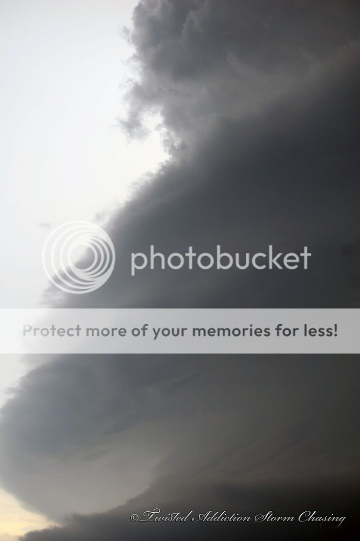 IMG_047930DSuperCell.jpg