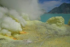 TN300_Kawah_Ijen_10.jpg