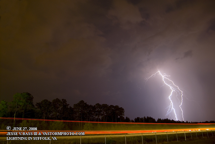 27june08lightning1.jpg