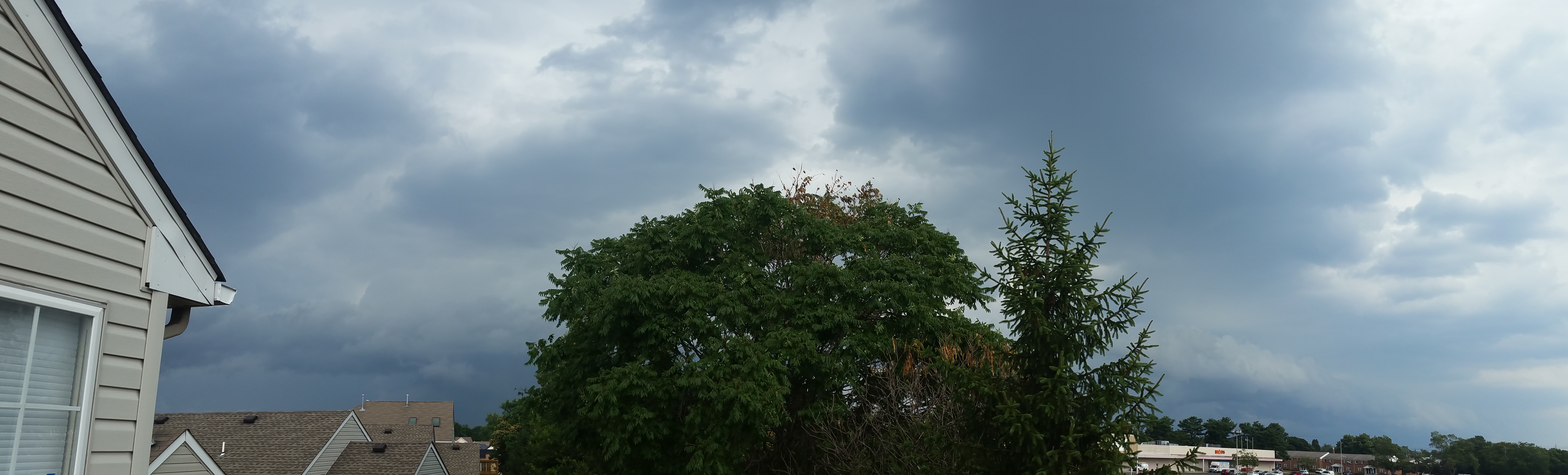 07-17-2018_shelf_cloud.jpg