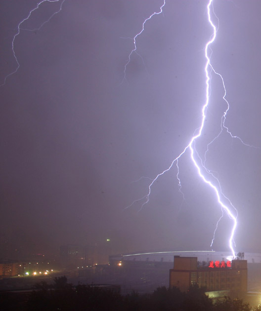 Beijinglightning1.jpg