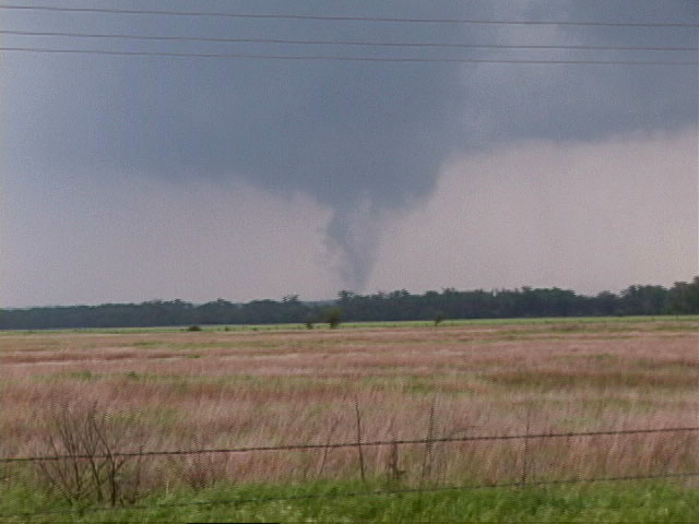 050507tornado.jpg