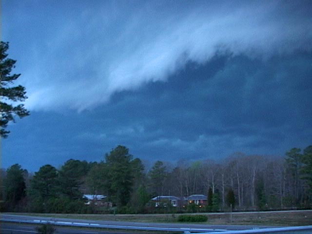 040306storm1.jpg