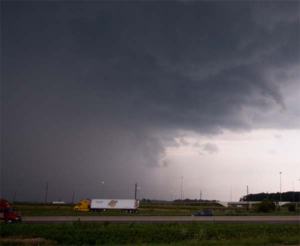 aug09funnelcloudohiobea.jpg