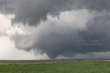 52410-HowesSDTornado-1335-225.jpg