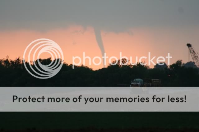 060424_tornado1_4small.jpg