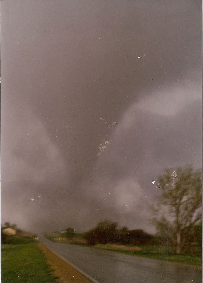 042691_tornado.jpg